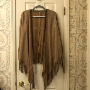 Women’s lightweight suede fringed shawl type jacket. No size or brand. No tags.